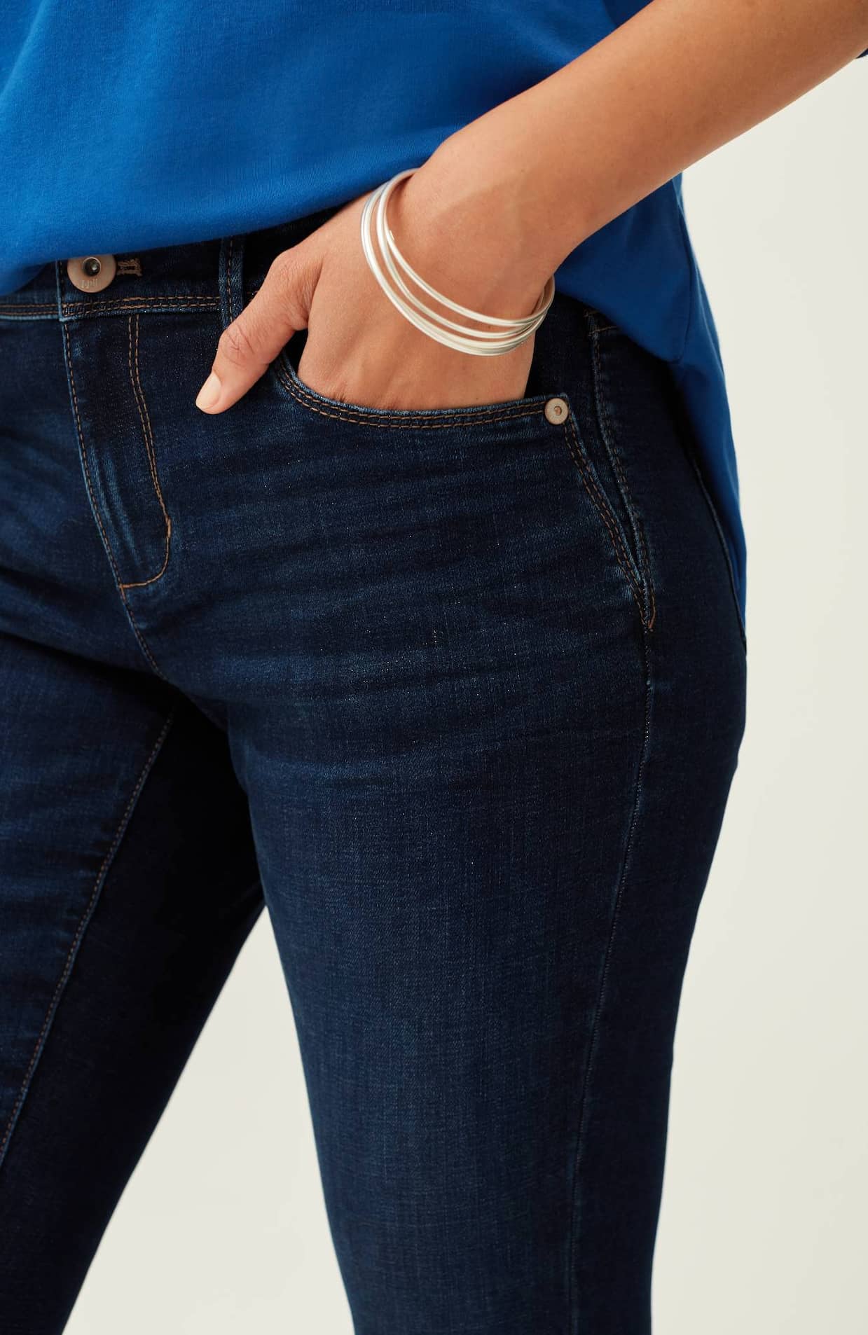 authentic fit slim-leg jeans