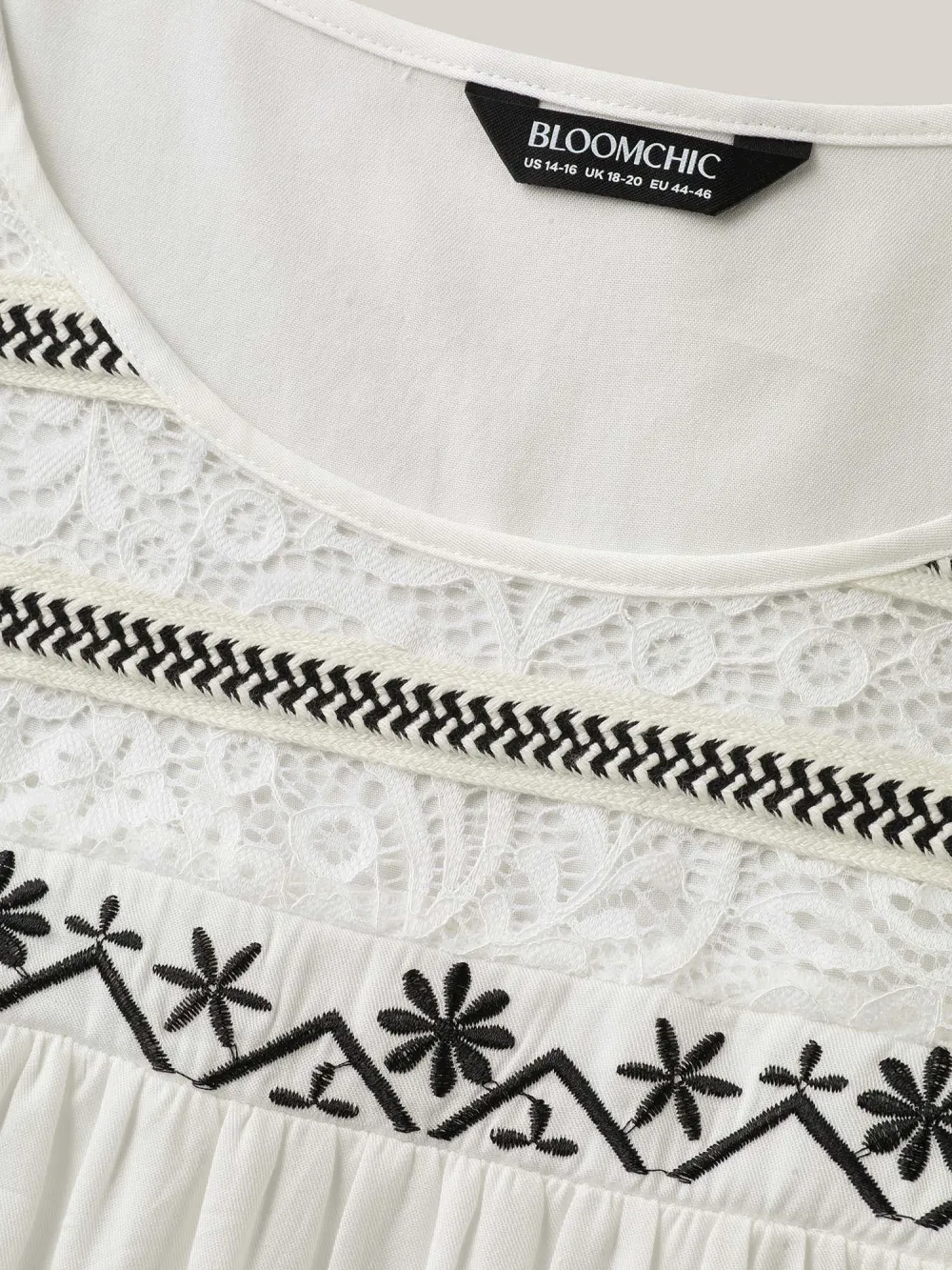 Stretchy Boho Neck Cut-Out Blouse