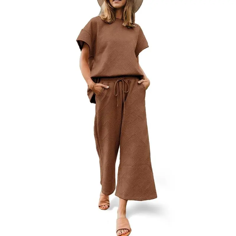 Women's 2-Piece Knit Loungewear Set – Short Sleeve Top & Cropped Wide Leg Pants