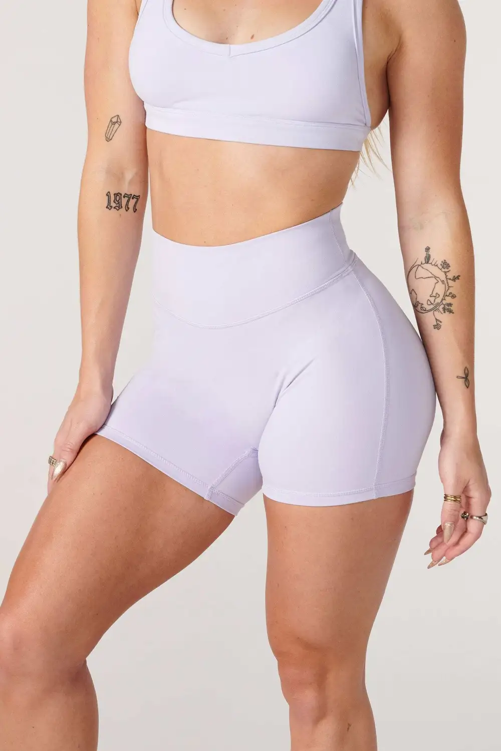 W112 Effortless biker shorts