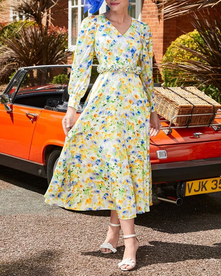 PRINTED MIDI DRESS WITH ELEGANT PUFF SLEEVES