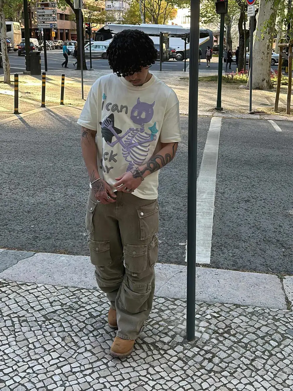 Made Retro Skull Letter Foam T-shirt - 2001