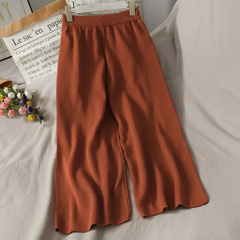 V-neck half-sleeved sweater drape wide-leg pants suit