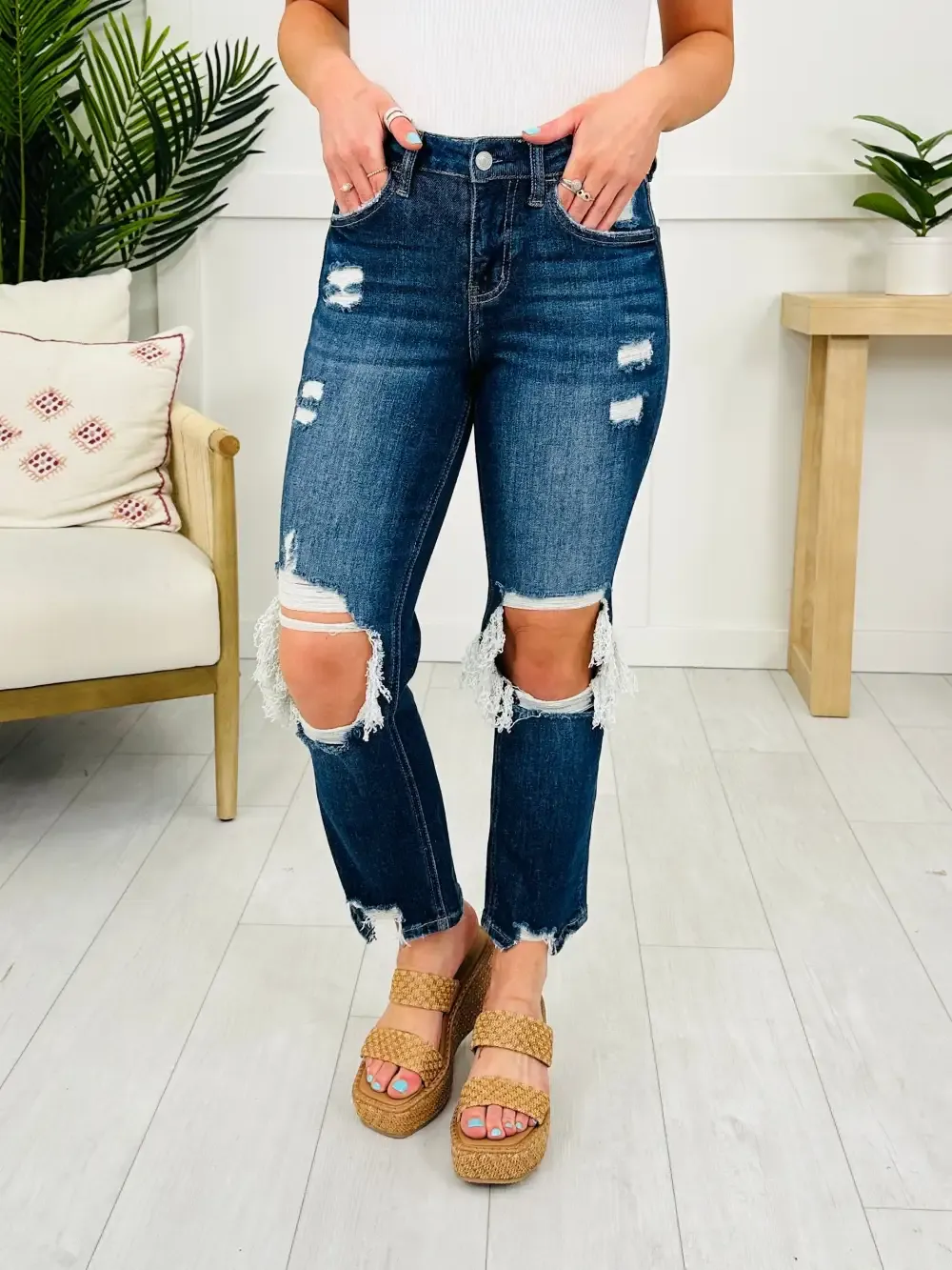 You're My Lover 2.0 Cropped Straight Leg Jeans