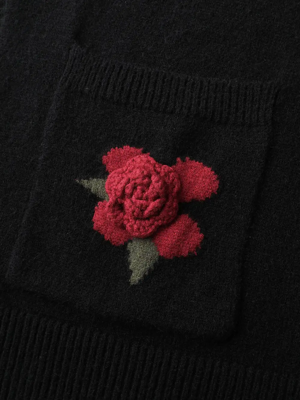 3D Floral Pattern Pockets Knit Cardigan