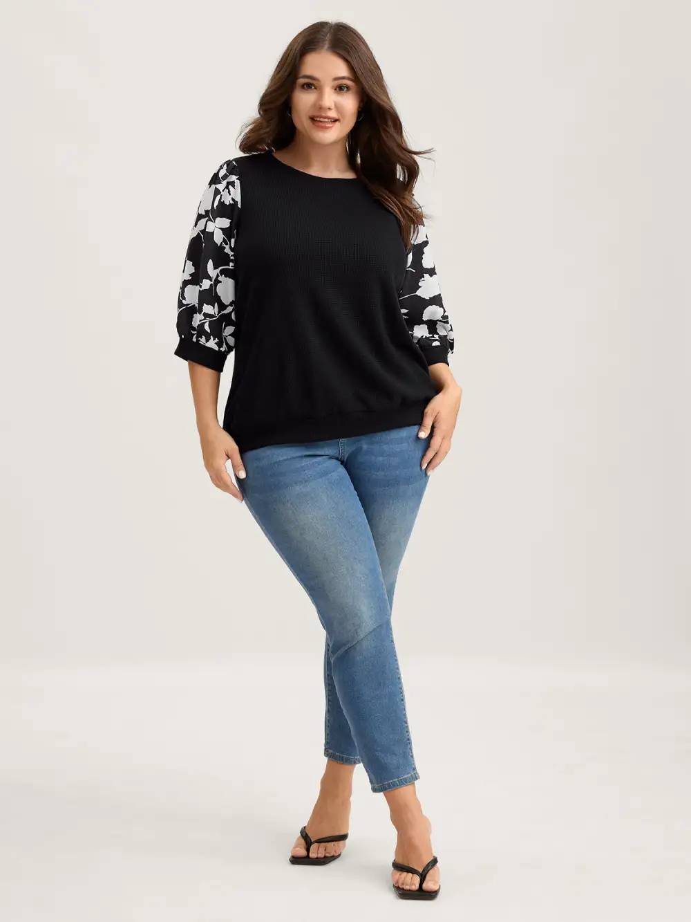 Textured Floral Puffy Sleeve Sweatshirt