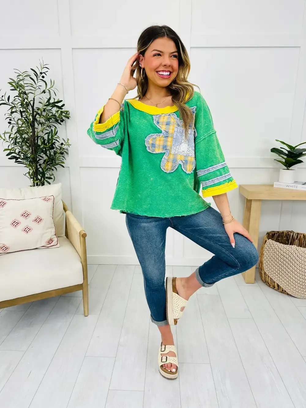 Retro Roots Pullover