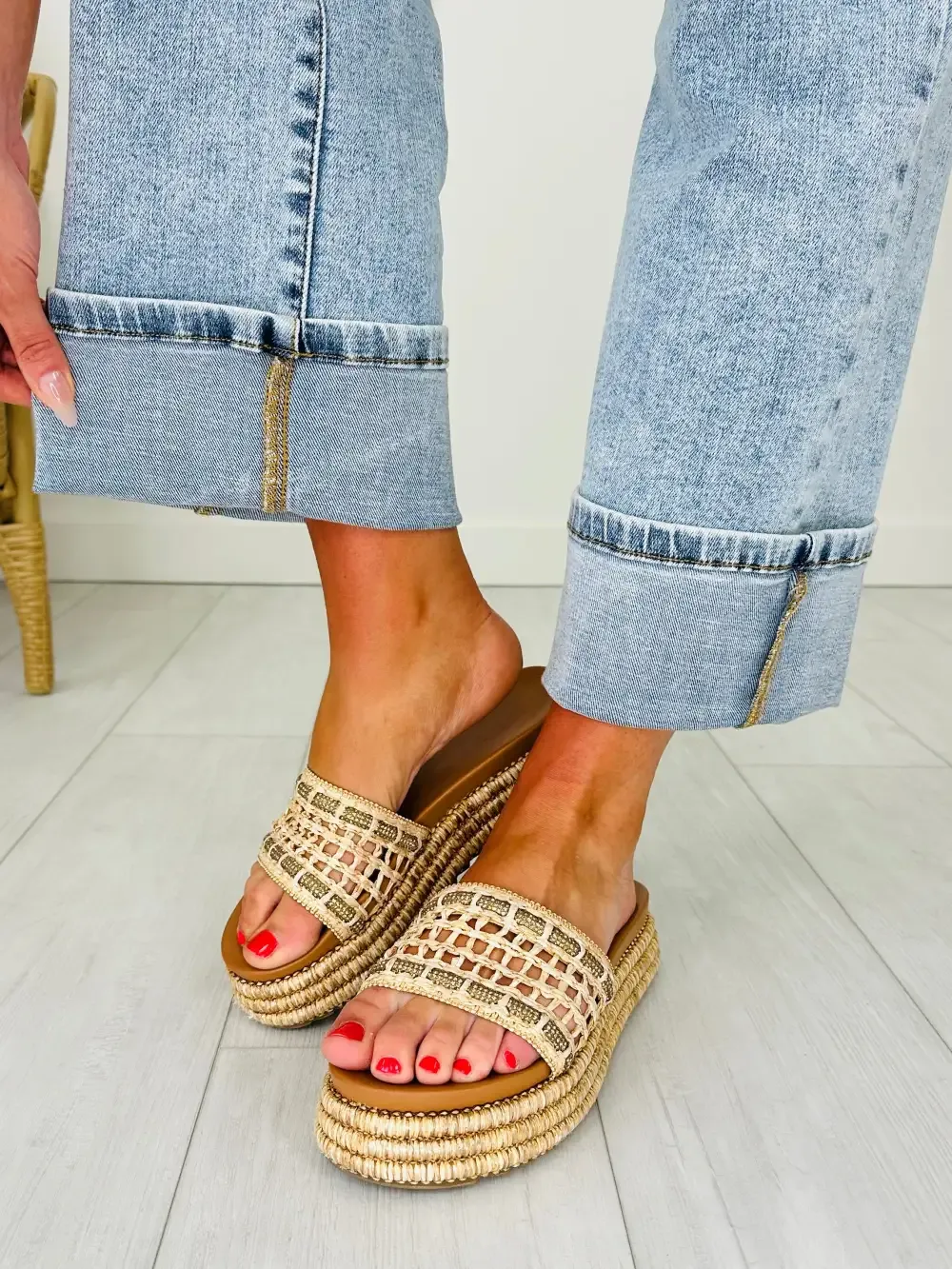 Judy Blue Caught Feelings Straight Fit Jeans