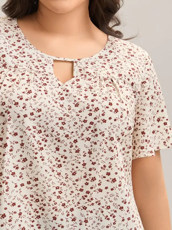 Ditsy Floral Print Lotus Leaf Sleeve Shirt