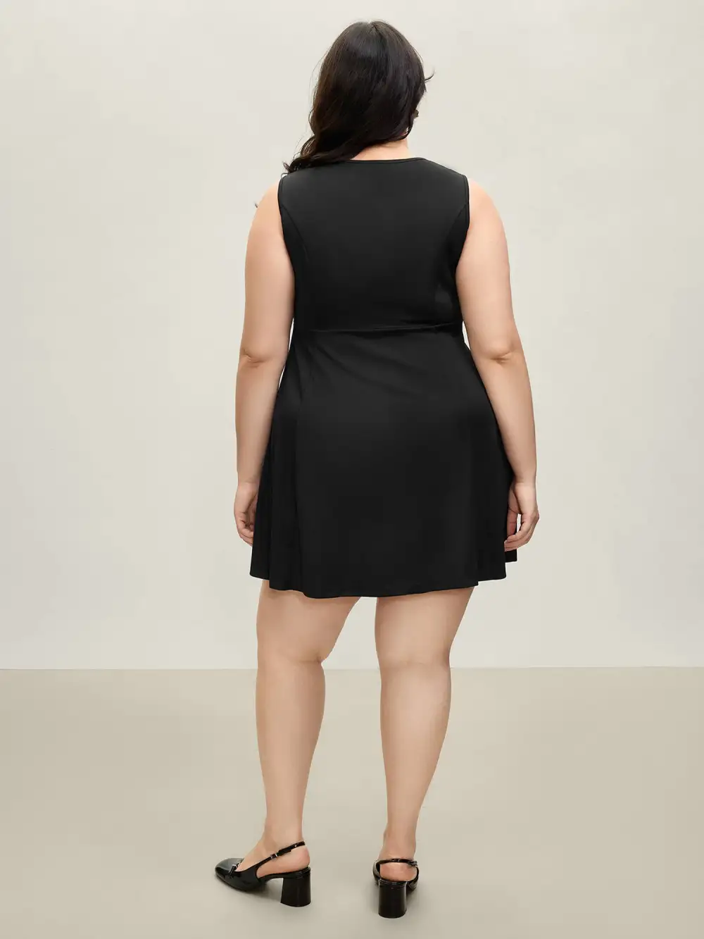 Stretchy Pockets Cinched-Waist Flared Midi Dress