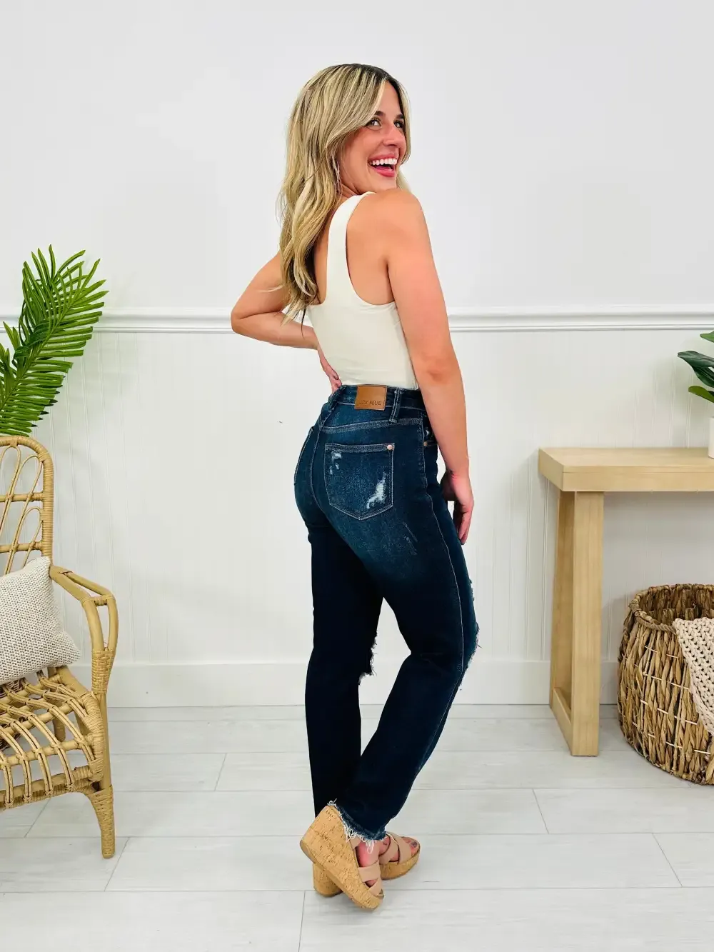 Judy Blue On Top Of The Trend Straight Jeans