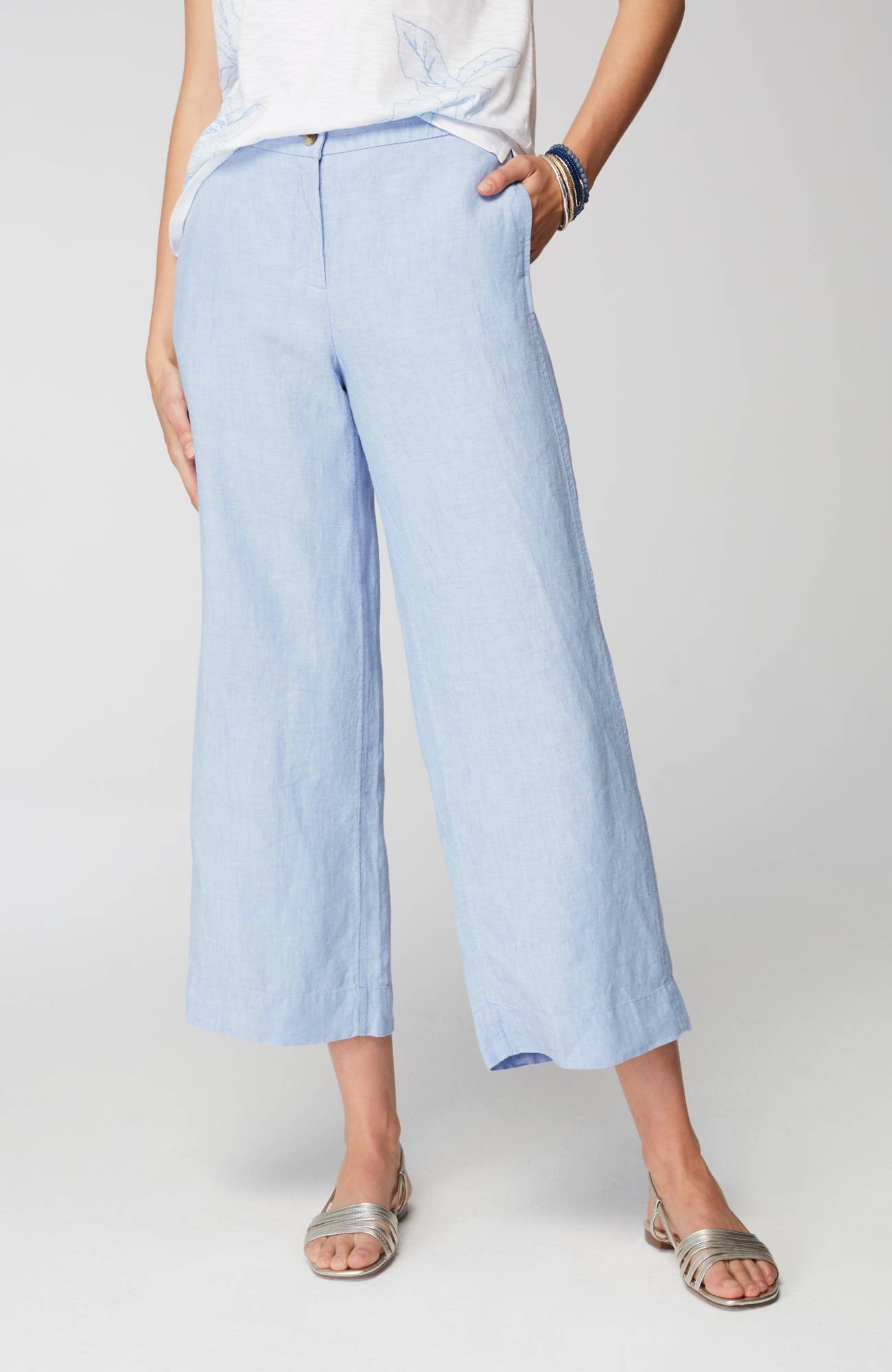 Easy Linen Wide-Leg Crops