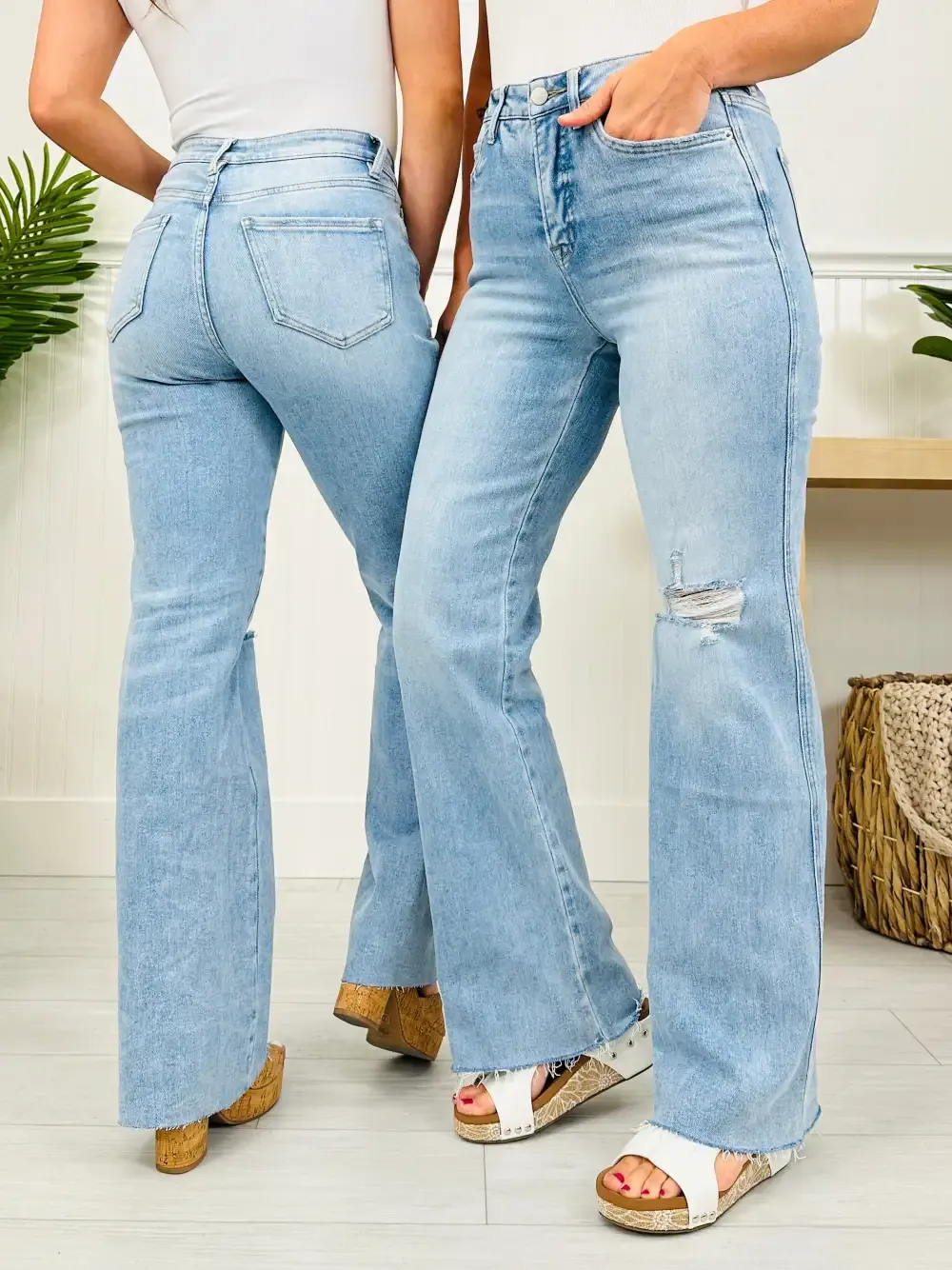 MOCO Exclusive Just Like That Wide Leg Jeans