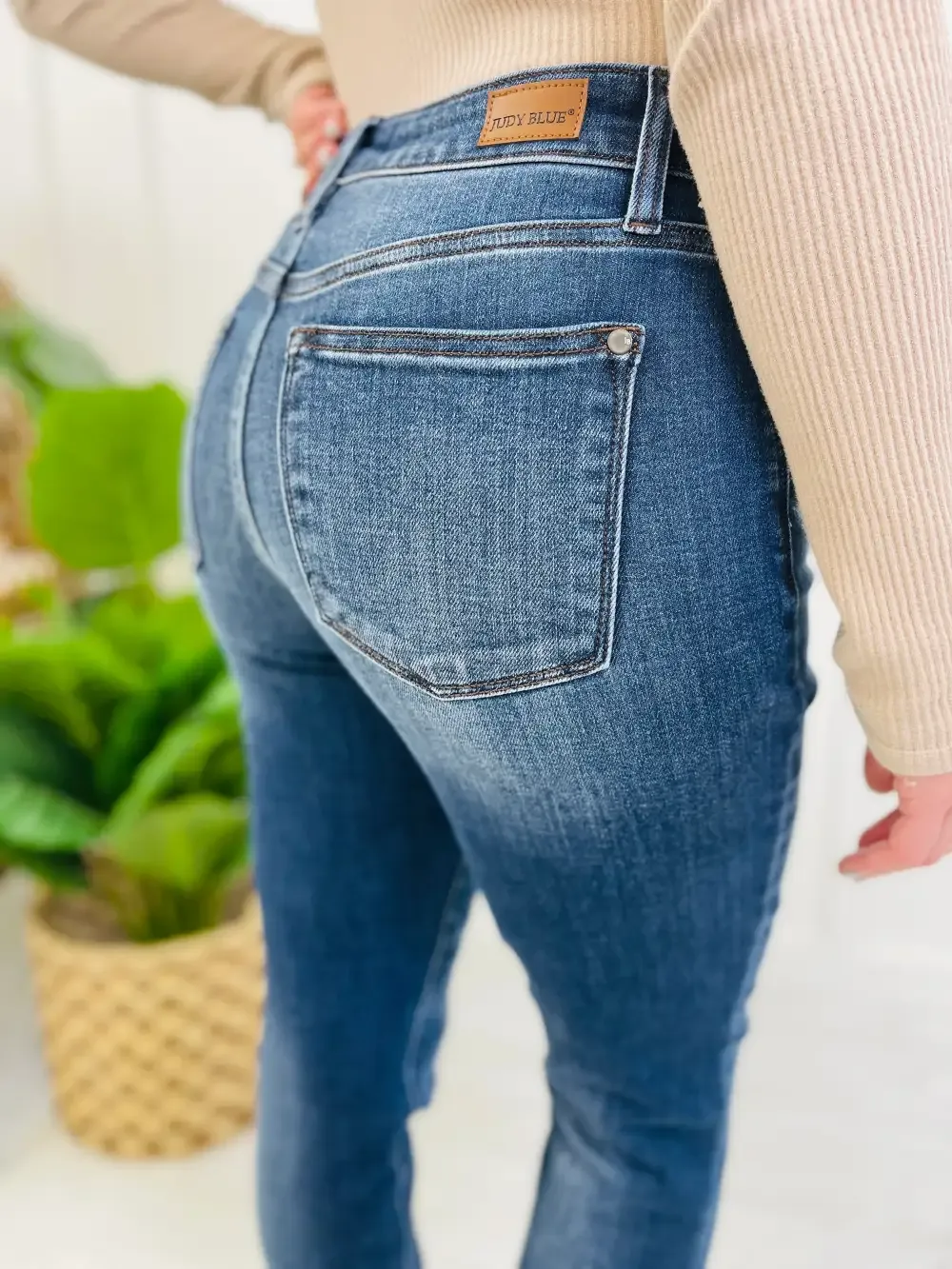 Judy Blue Plus/Reg Simply Perfect Non Distressed Slim Fit Jeans