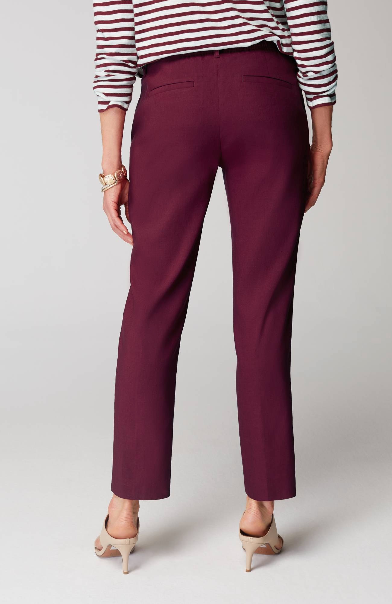Pintucked Linen-Stretch Slim-Leg Pants