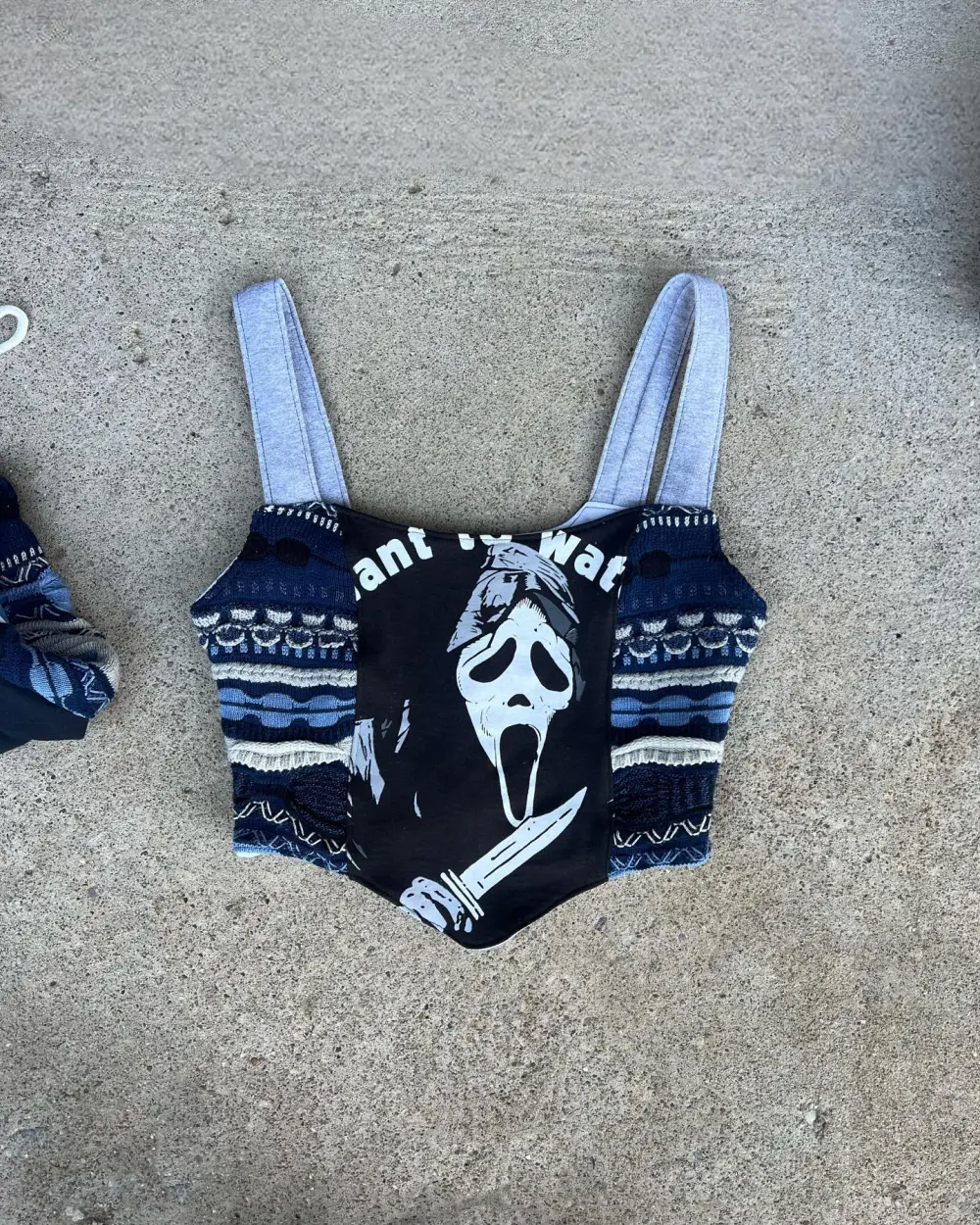 3 piece set tank jacket and bottoms how perfect and cozy piece for your Halloween day