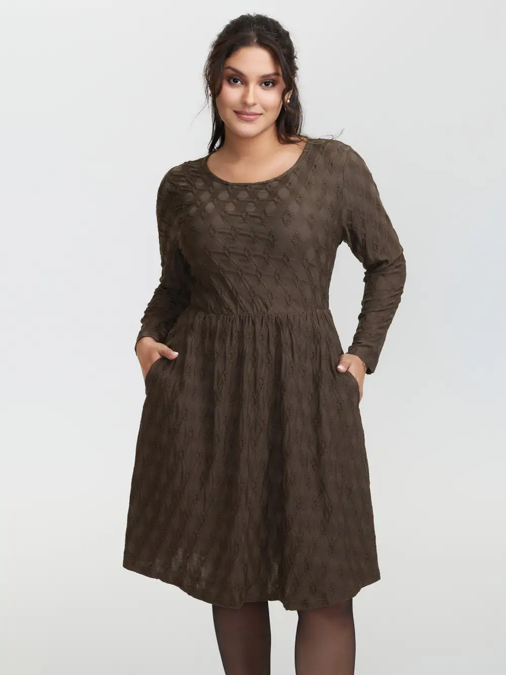 Textured Stretchy Pockets Midi Knit Dress
