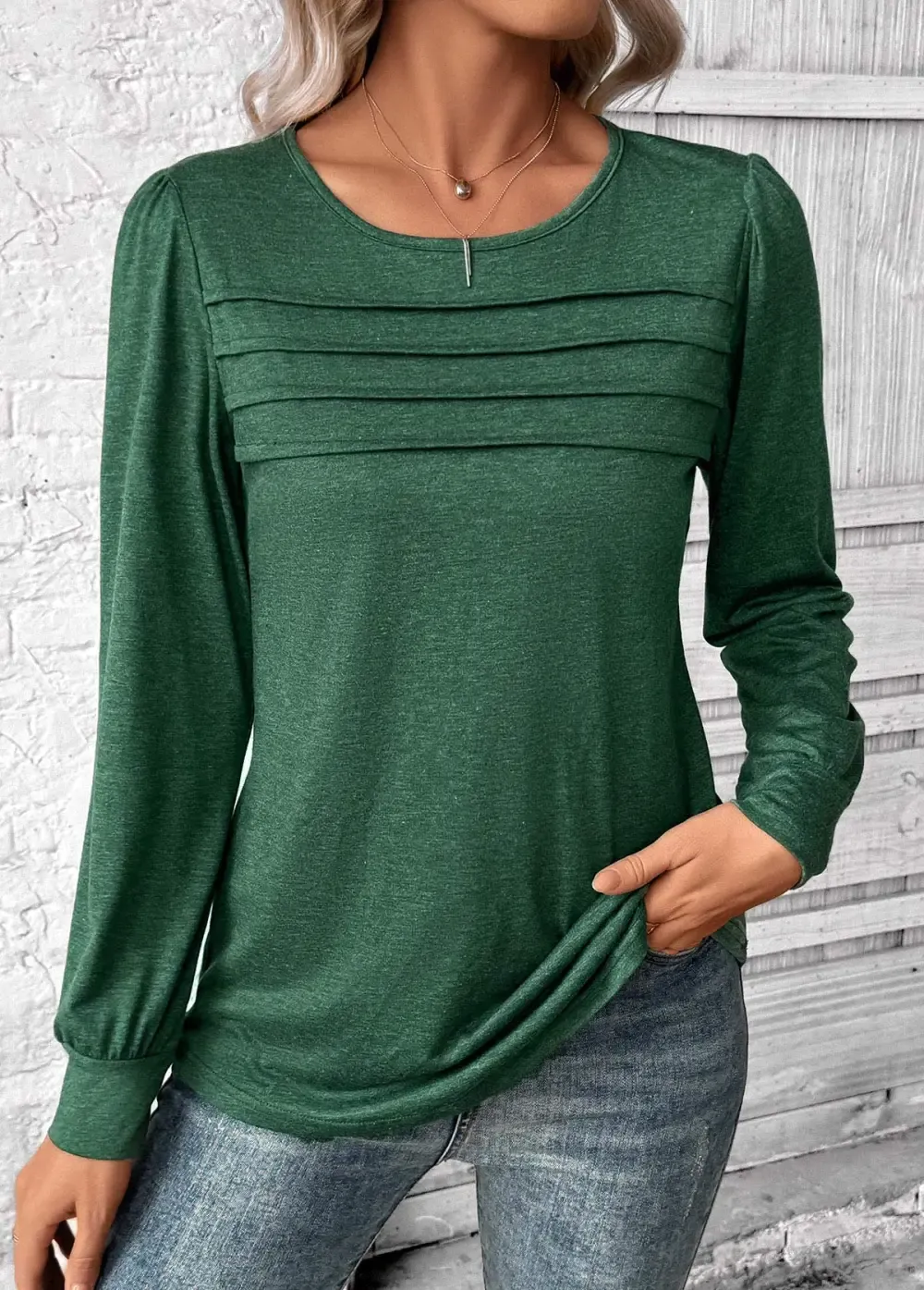 Green Long Sleeve Round Neck T Shirt