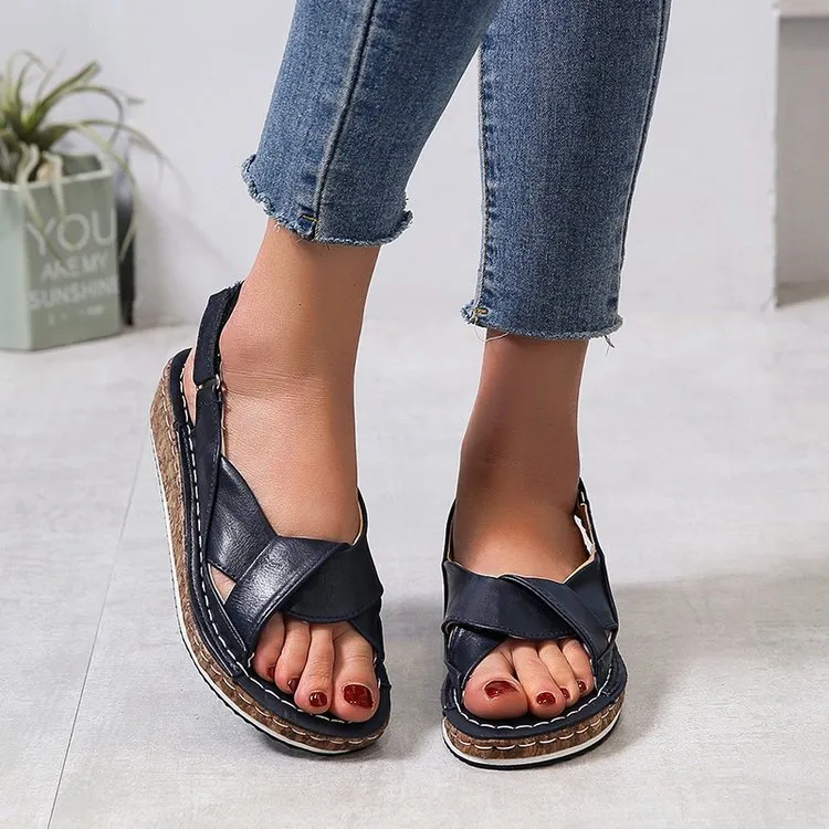 Women's Buckle Flat Heel Sandals