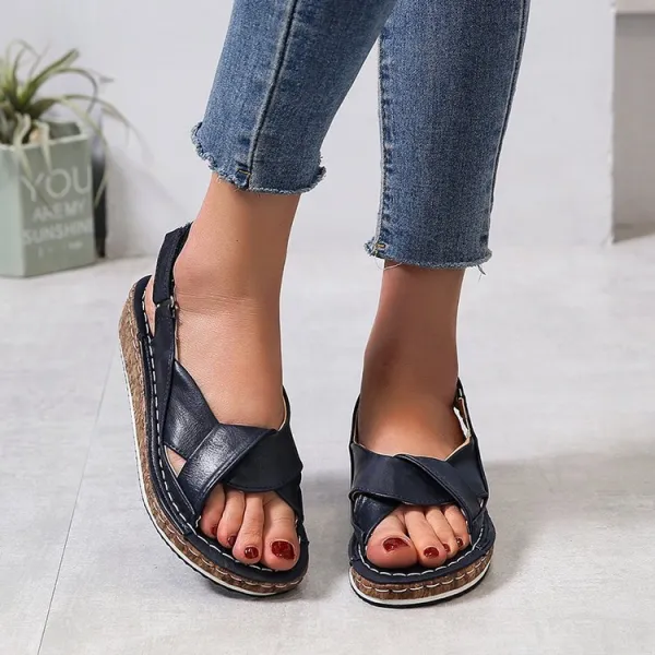Women's Buckle Flat Heel Sandals