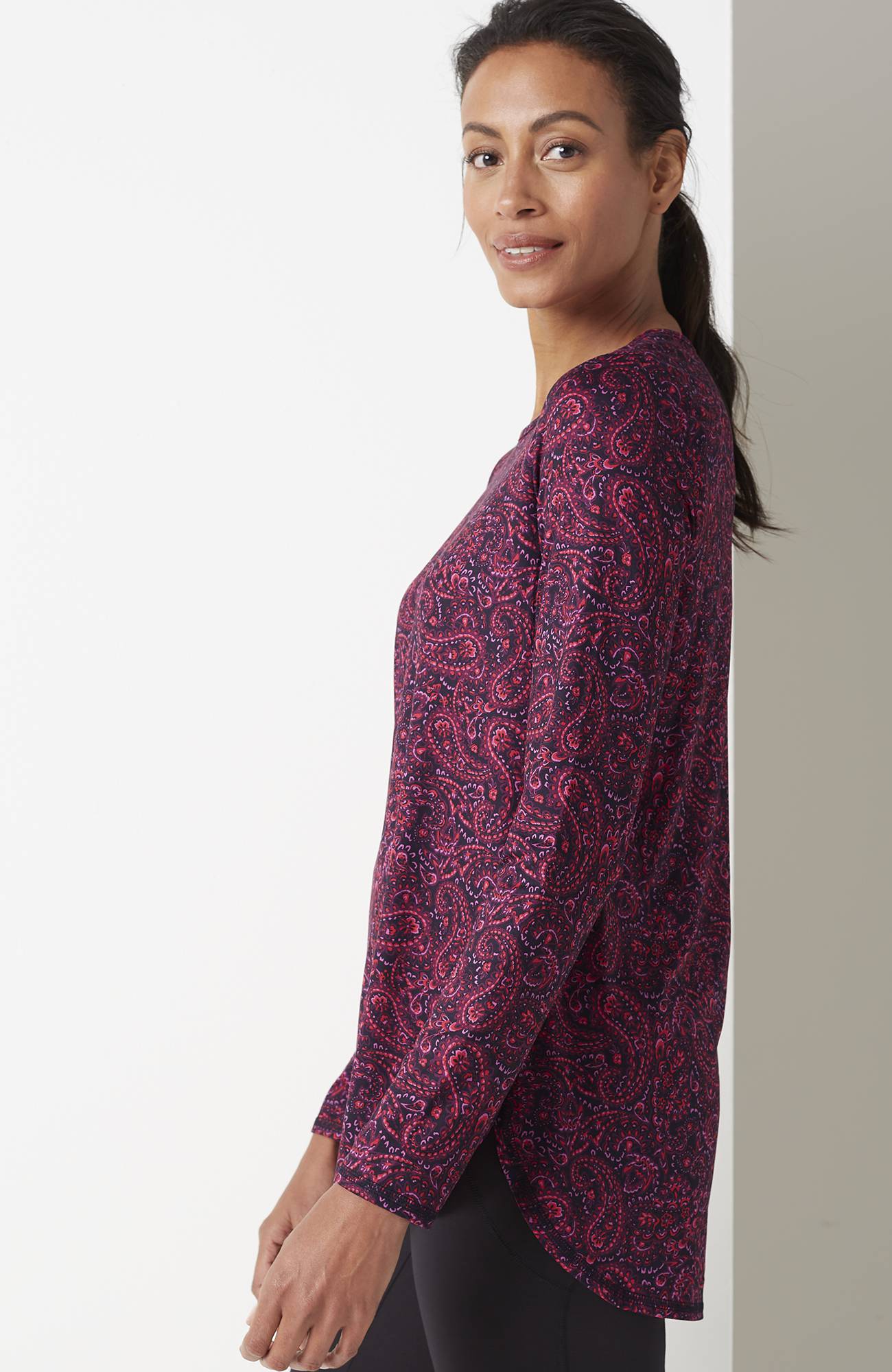fit performance long-sleeve tee