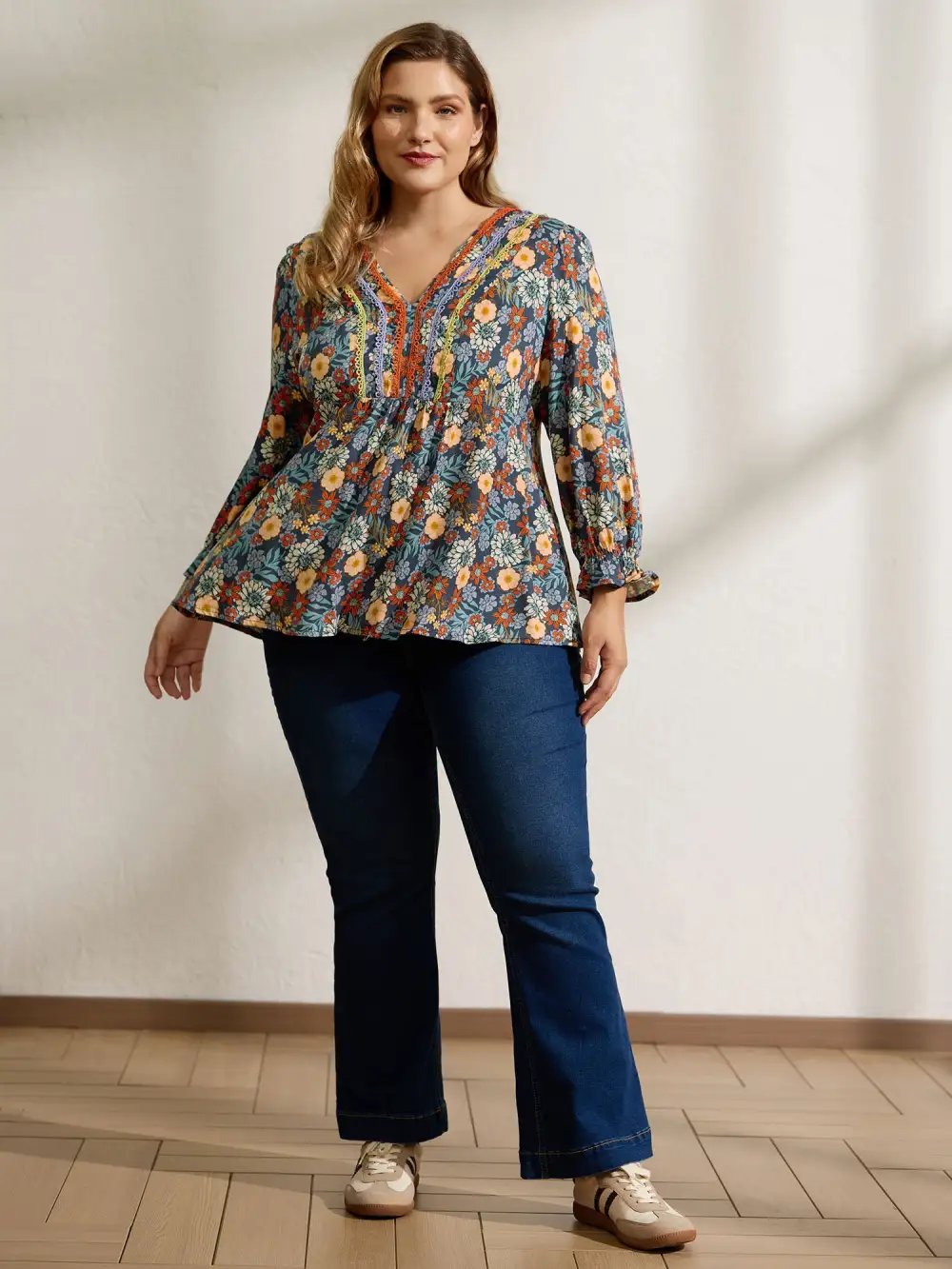 Cozy Floral Print Lace Trim Blouse