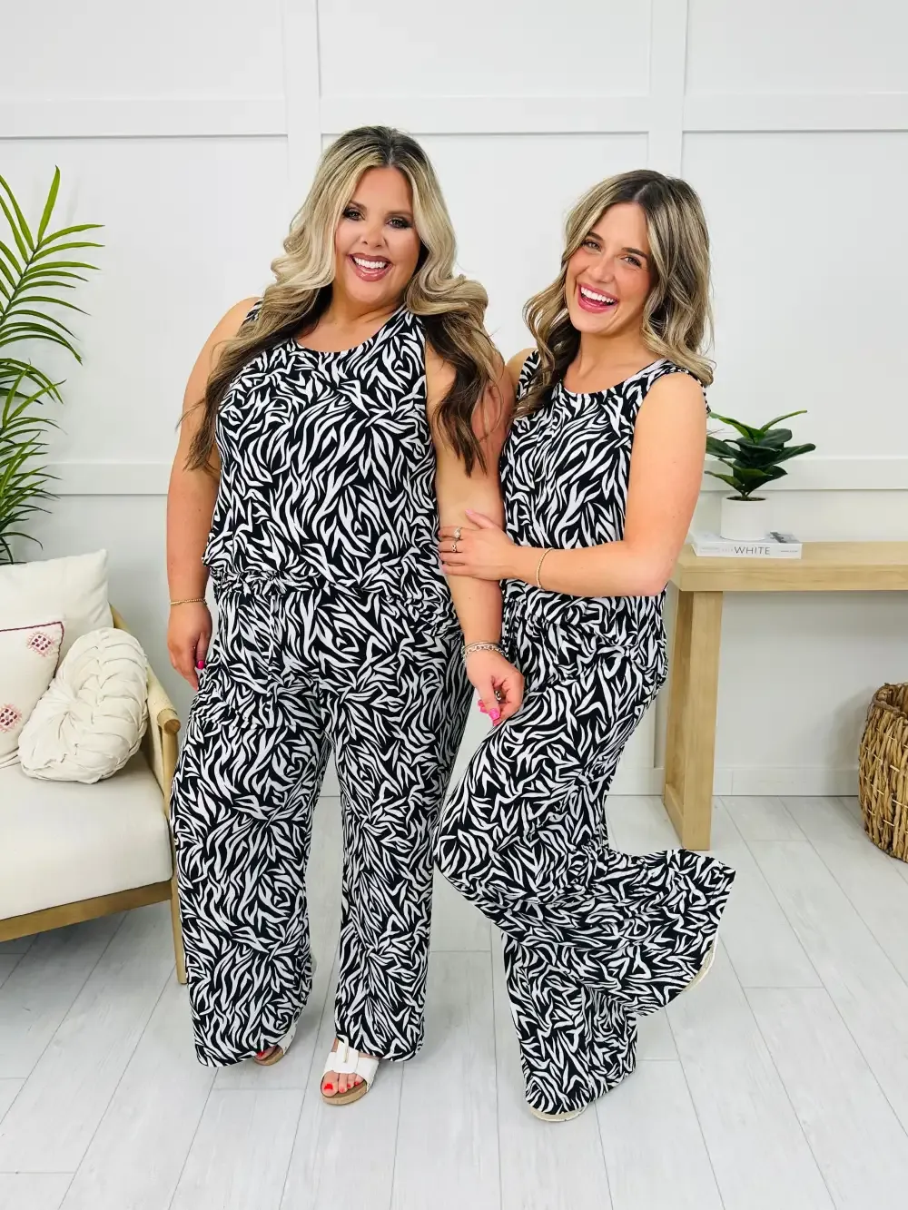 Take Me To The Beach Set in Laguna