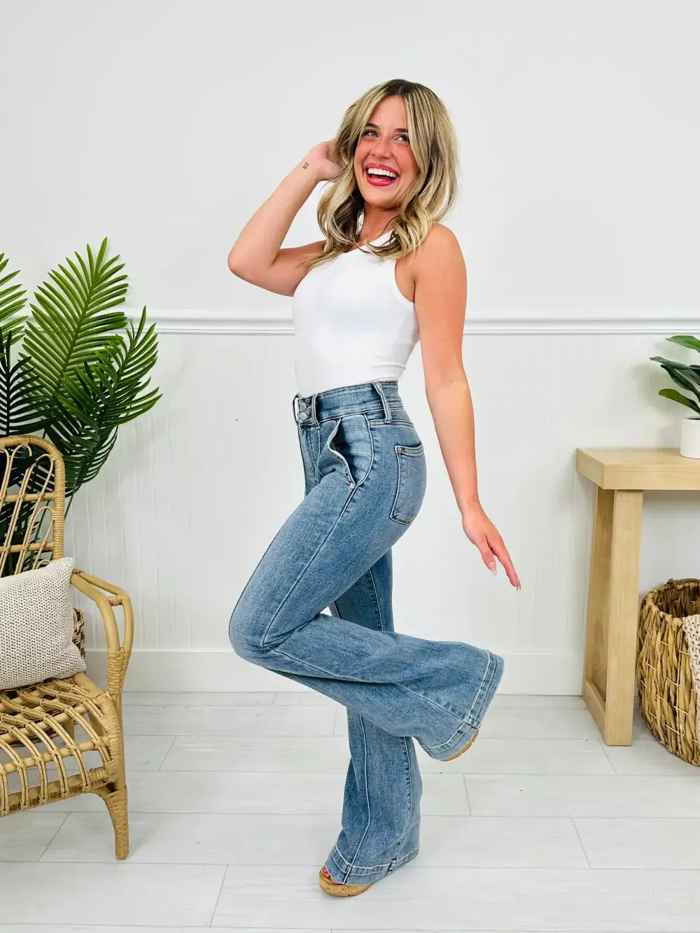 Judy Blue Stop and Stare Flare Jeans