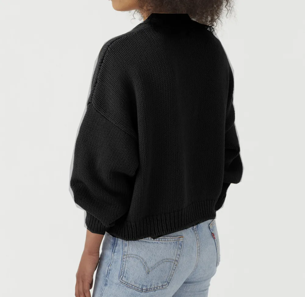 Single-Breasted V-Neck Pocket Knit Cardigan