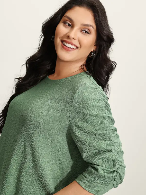 Textured Stretchy Three-Quarter Sleeve T-Shirt