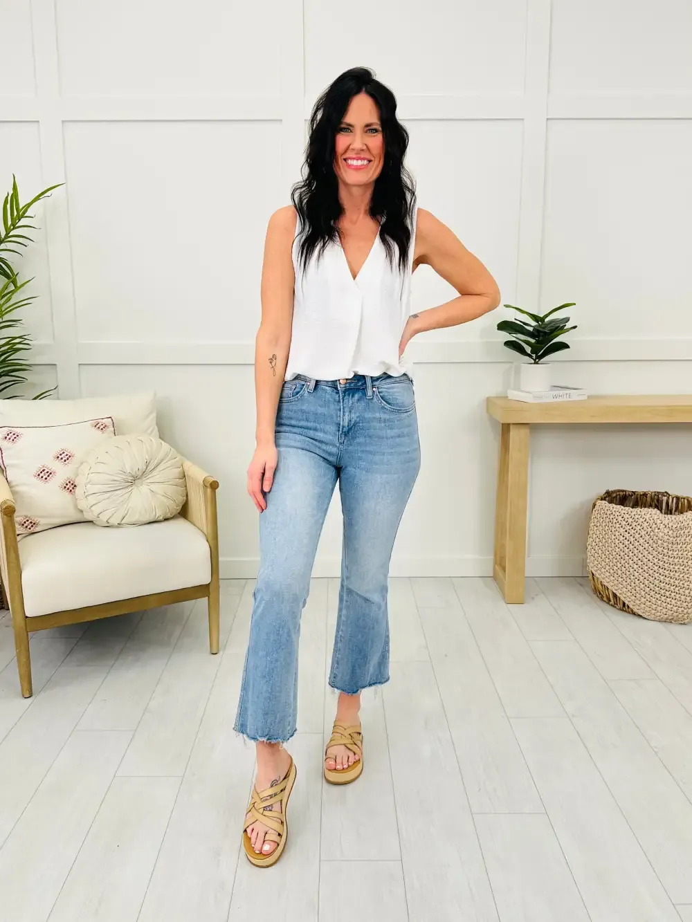 Kick Back And Relax Kick Flare Cropped Jeans in Reg/Curvy