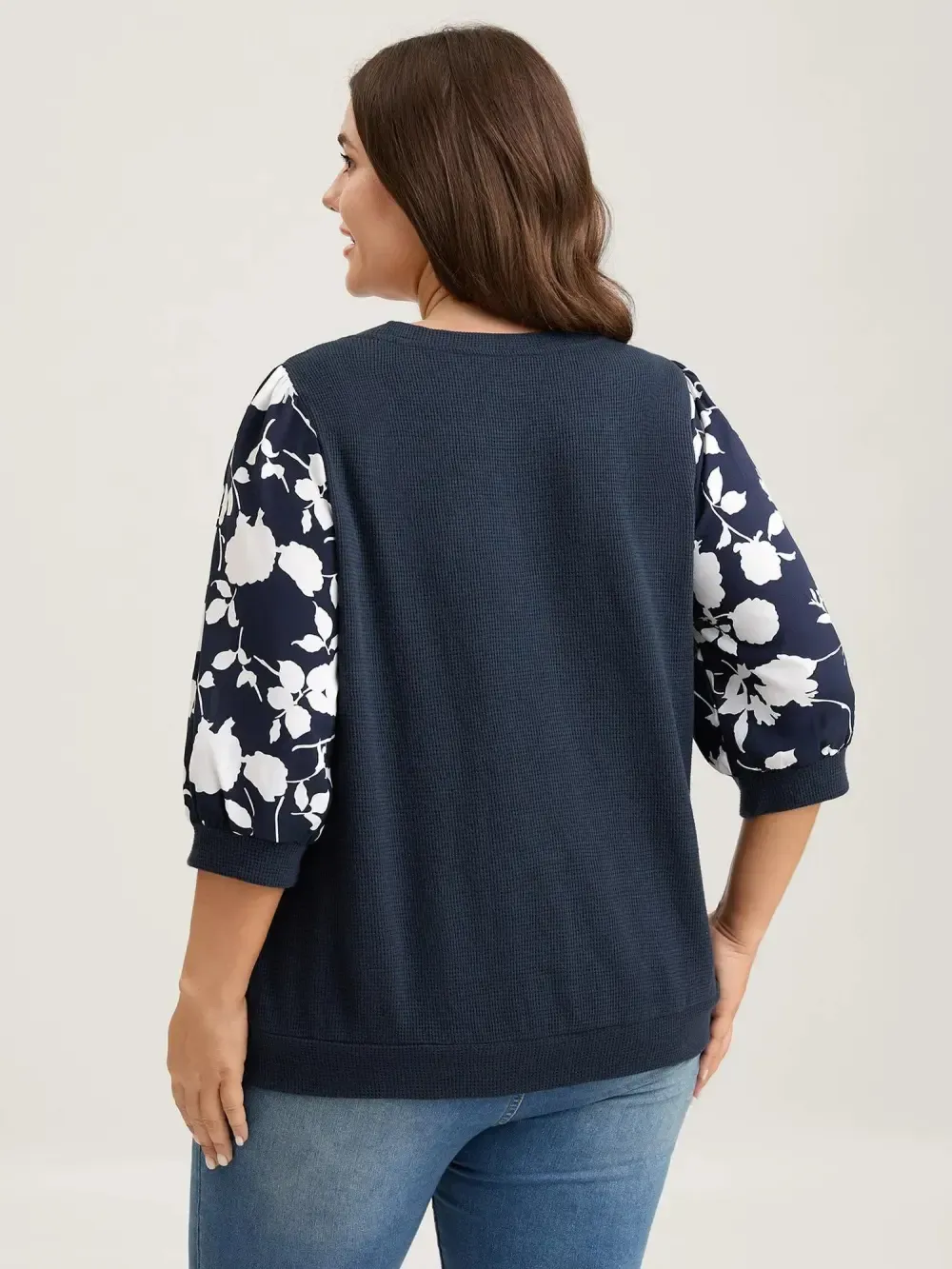 Textured Floral Puffy Sleeve Sweatshirt
