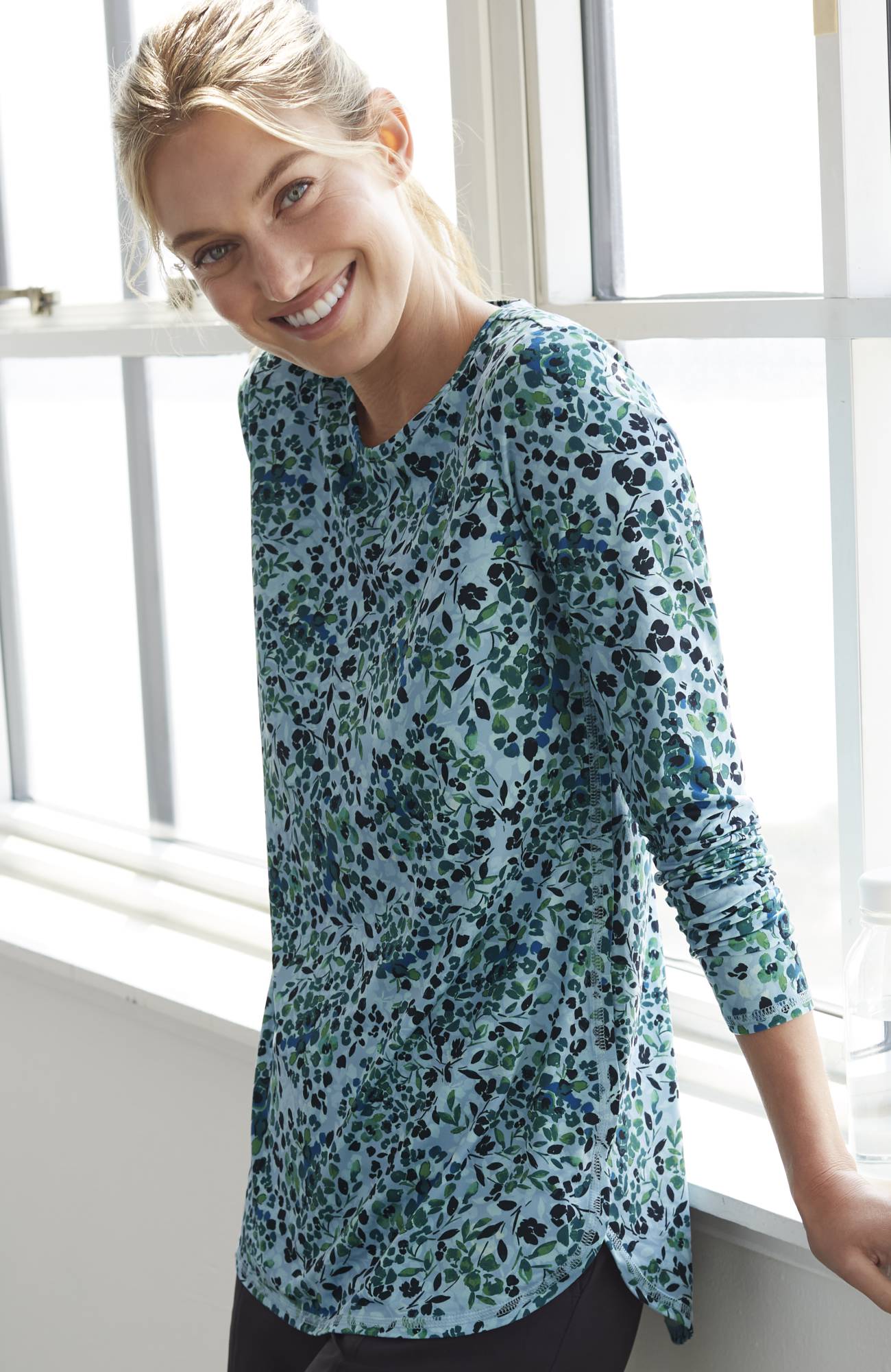 fit performance long-sleeve tee