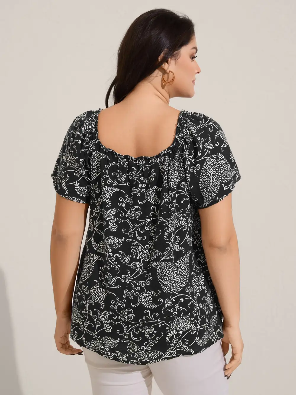 Floral Print Shirred Neck Flowy Blouse