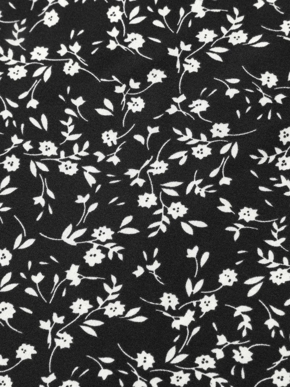 Ditsy Floral Print Curvy Hem Blouse