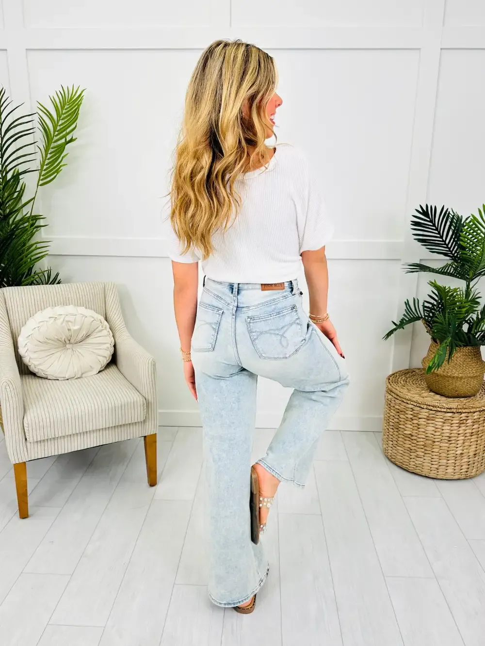 Judy Blue Turn Back Time Retro Style Wide Leg Tummy Control Jeans