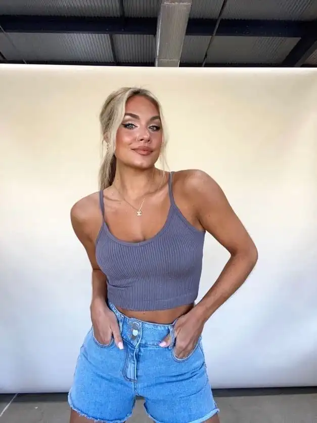 Ribbed Tank