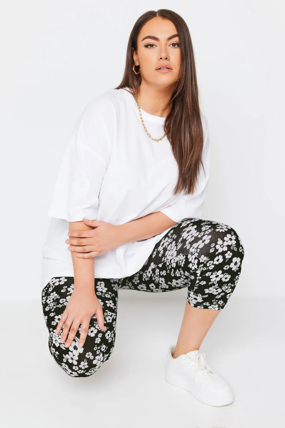 YOURS Curve 2 PACK Black Butterfly Print Cropped Leggings