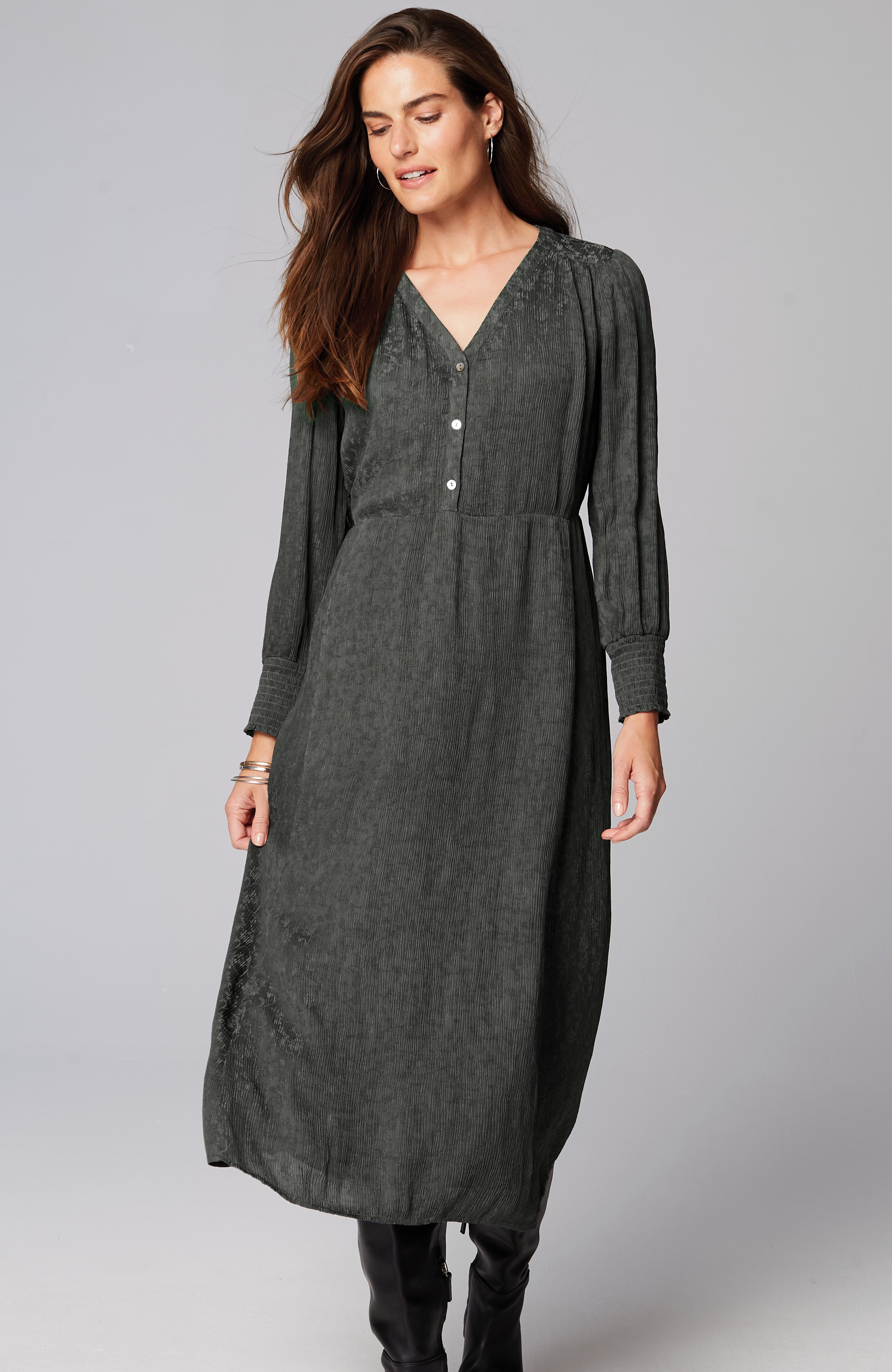 Crinkle-Textured Smocked-Sleeve Dress