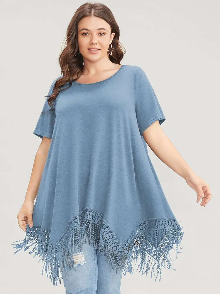 Solid Round Neck Lace Fringe Hem T-shirt