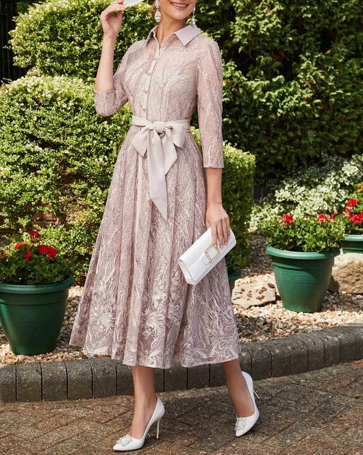 ELEGANT MIDI DRESS WITH LACE BOW