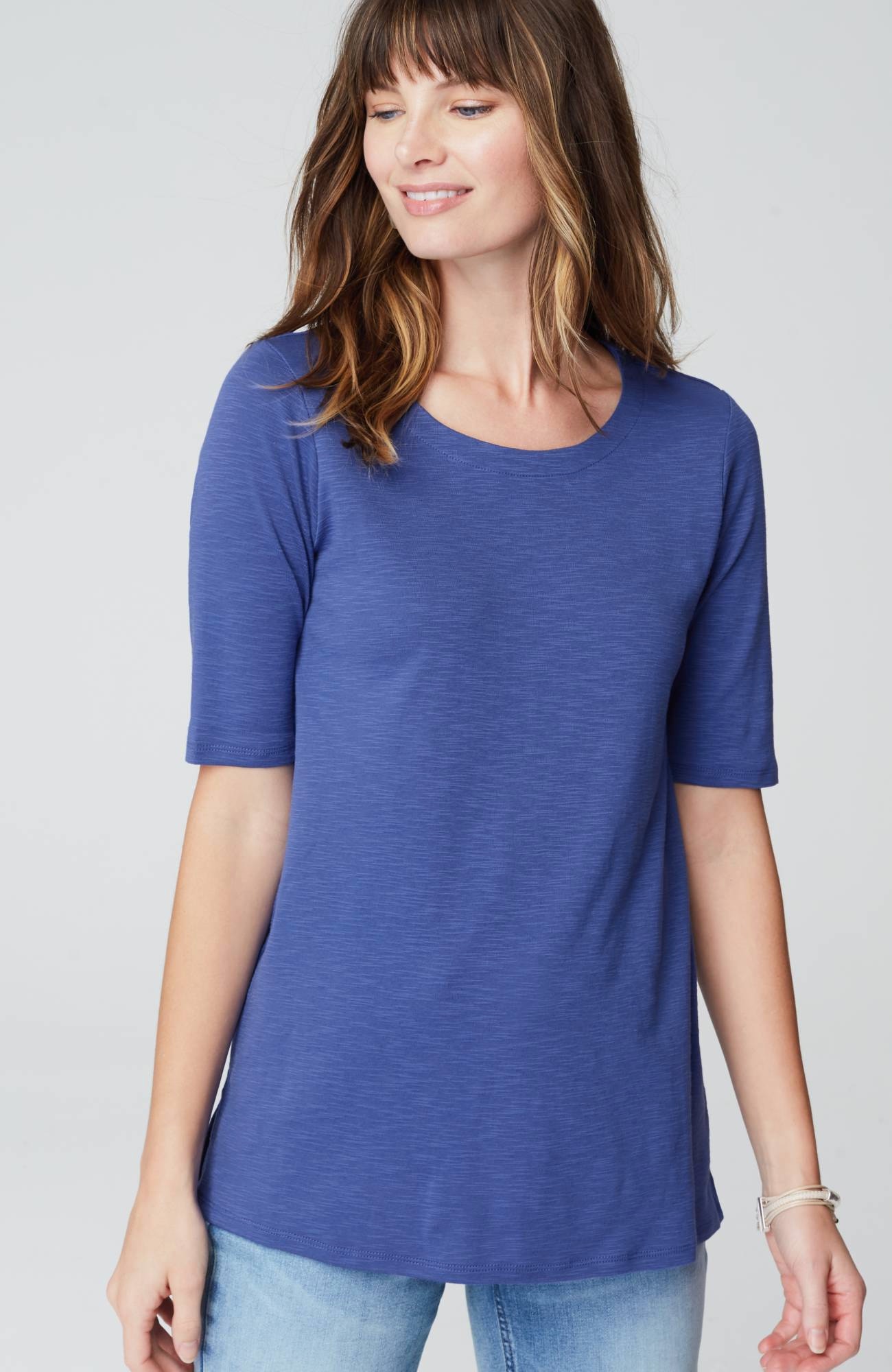 pima-slub scoop-neck side-slit tee
