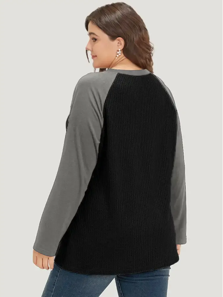 Waffle Knit Raglan Sleeve Metal Buckle Detail T-Shirt