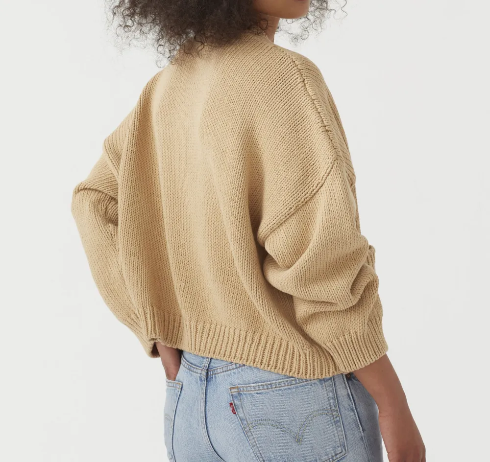 Single-Breasted V-Neck Pocket Knit Cardigan