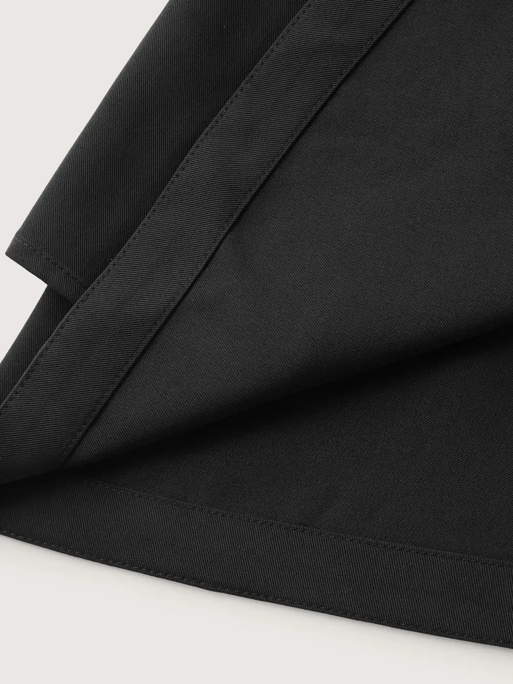 Ruffled Hem Double Button Blazer