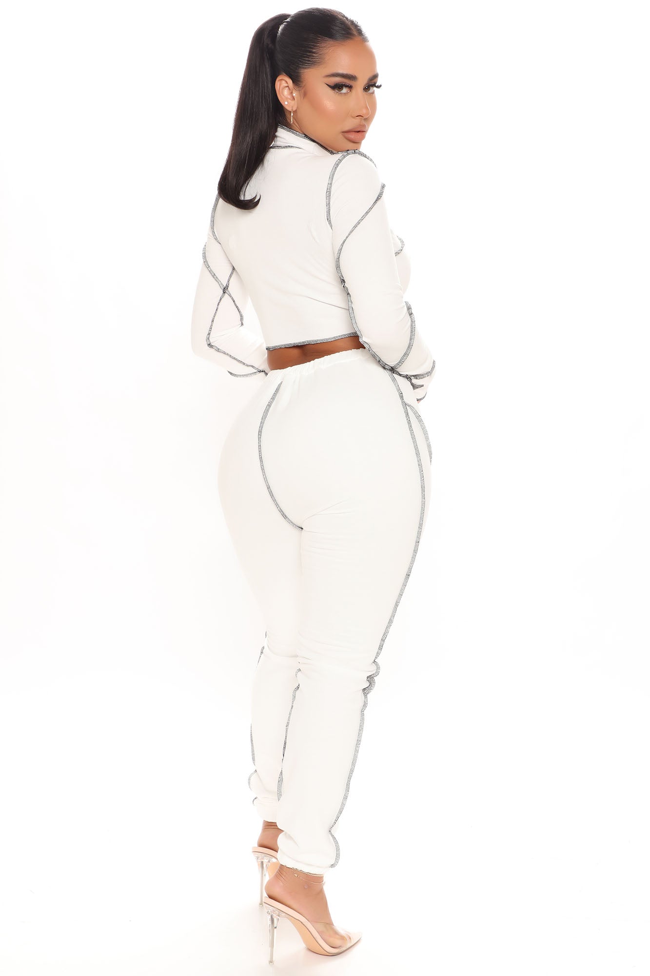 Mutual Feelings Jogger Set - White
