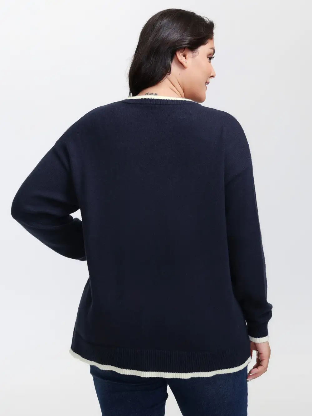 Bear Motif Jacquard Color Contrast Pullover