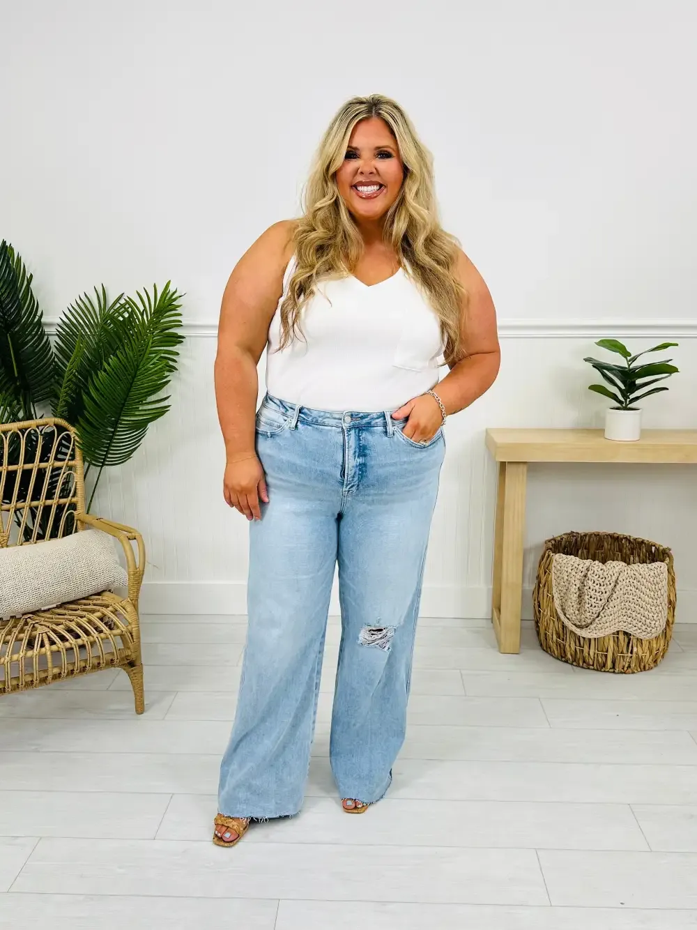 MOCO Exclusive Just Like That Wide Leg Jeans