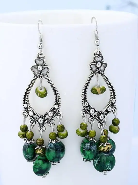 National Romantic Su Retro Long Carved Earrings