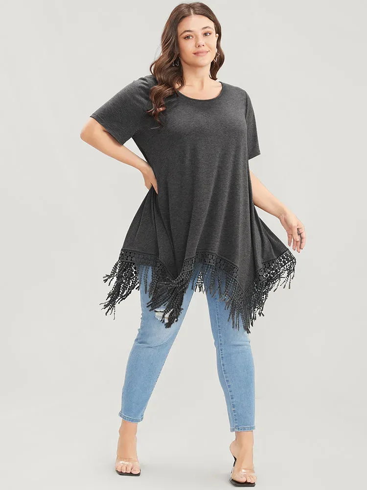 Solid Round Neck Lace Fringe Hem T-shirt